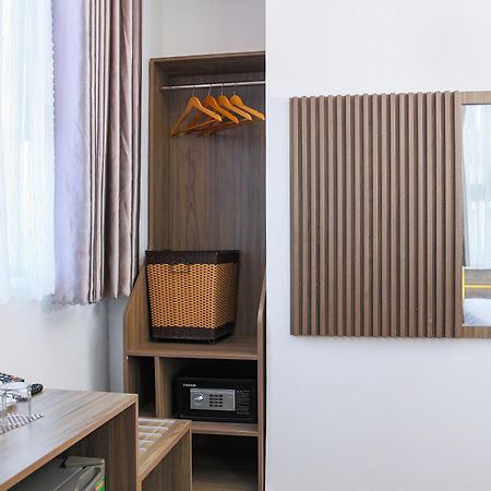 Azura Gold Hotel & Apartment Нячанг Экстерьер фото