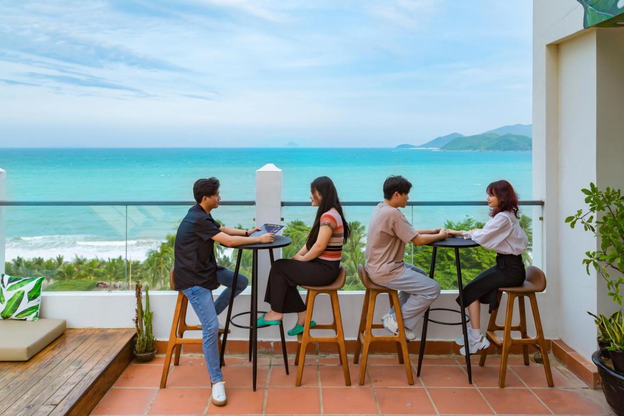 Azura Gold Hotel & Apartment Нячанг Экстерьер фото