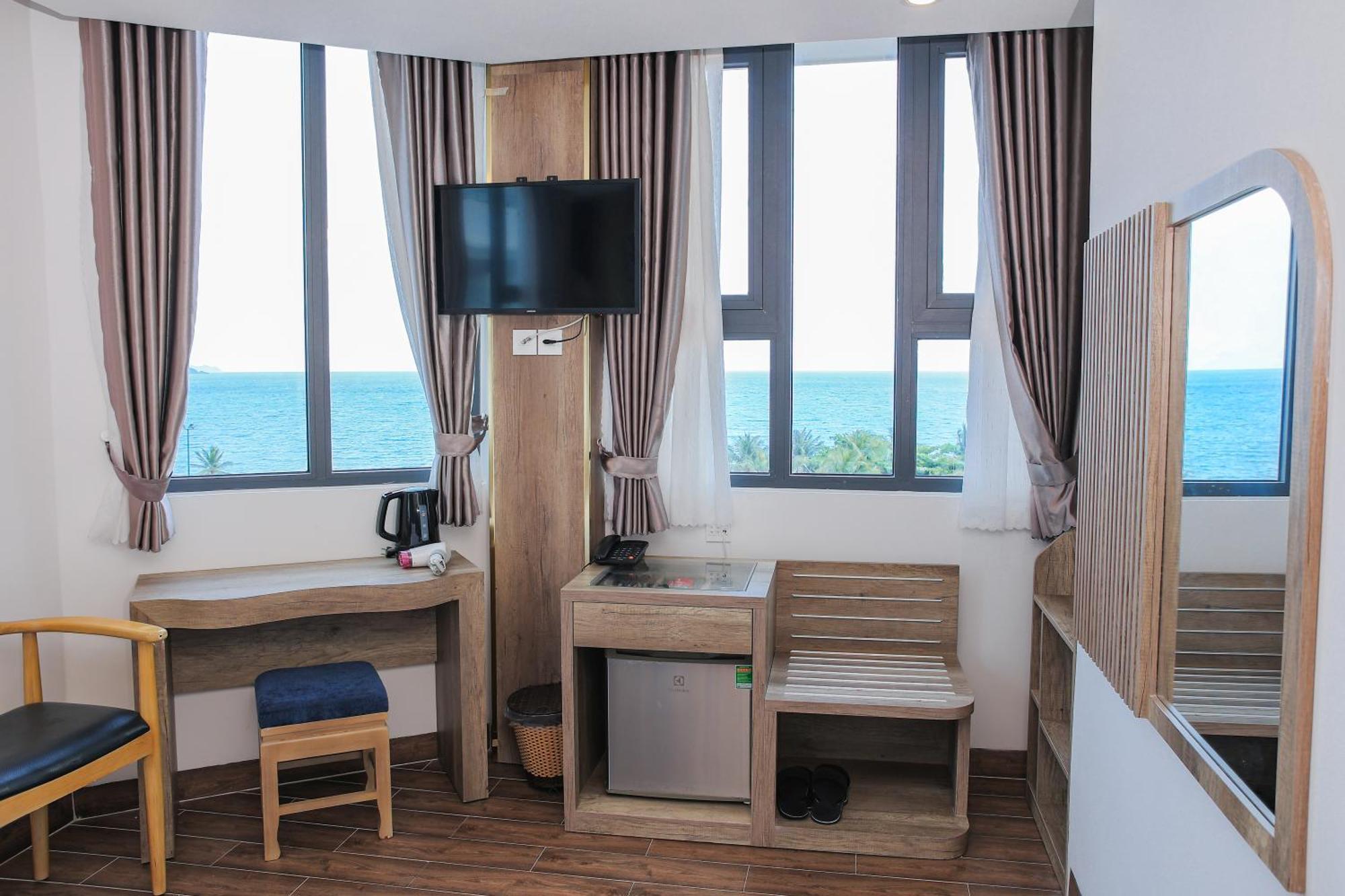 Azura Gold Hotel & Apartment Нячанг Экстерьер фото